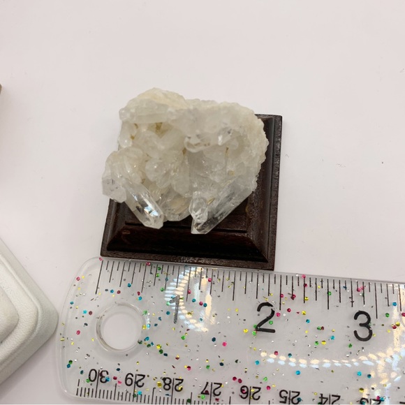 Quartz Crystal cluster pointed tips mounted vintage decor natural stone boho - Picture 9 of 10